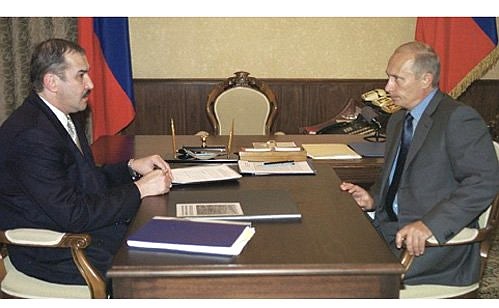 С председателем Госстроя Анваром Шамузафаровым.
