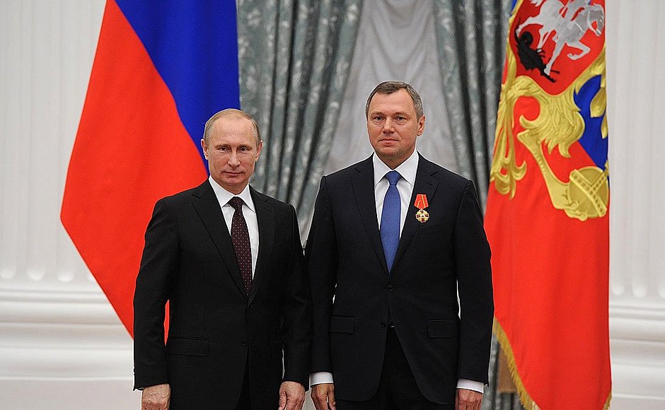 Presenting Russian Federation state decorations. The Order of Alexander Nevsky is awarded to Russian Grids CEO Oleg Budargin.