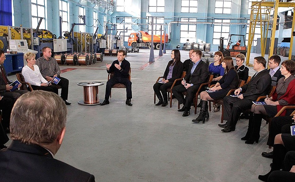 Meeting with workers from Khabarovsk Territory companies and United Russia party core group.