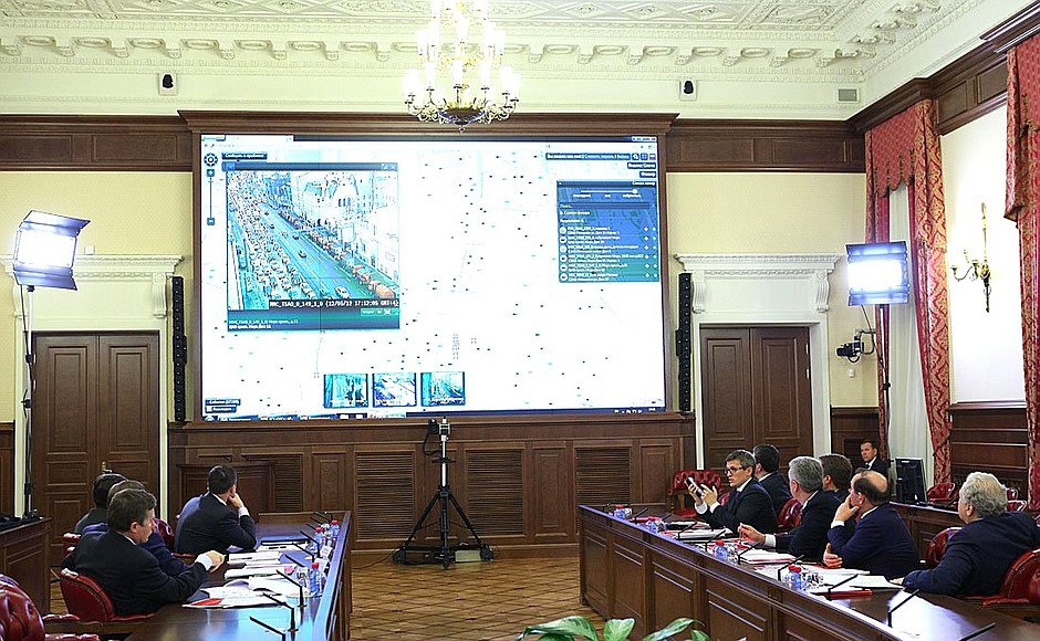 Meeting on using Global Navigation Satellite System (GLONASS) based automated systems in Moscow.