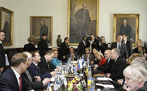 Встреча с руководителями фракций парламента Финляндии.