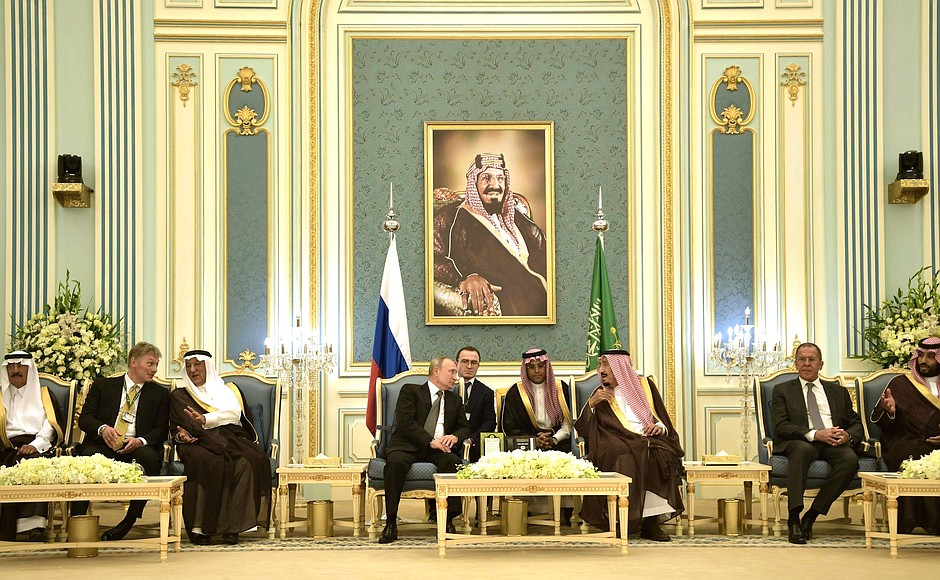Беседа с Королём Саудовской Аравии Сальманом бен Абдель Азизом Аль Саудом.