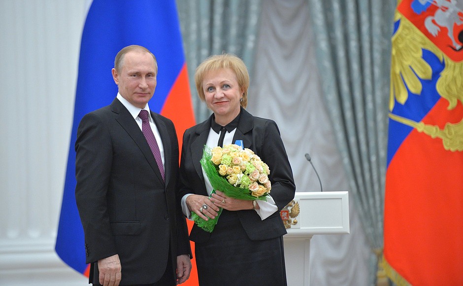 Director of the Folk Art Centre Tamara Purtova is awarded the Order of Honour.