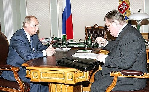 С Министром юстиции Владимиром Устиновым.