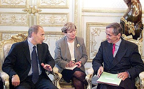 President Putin and Chairman of the French National Assembly Raymond Forni.
