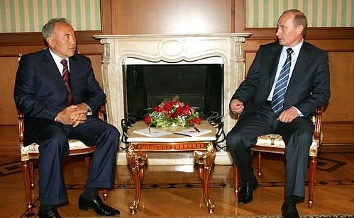 Переговоры с Президентом Казахстана Нурсултаном Назарбаевым.