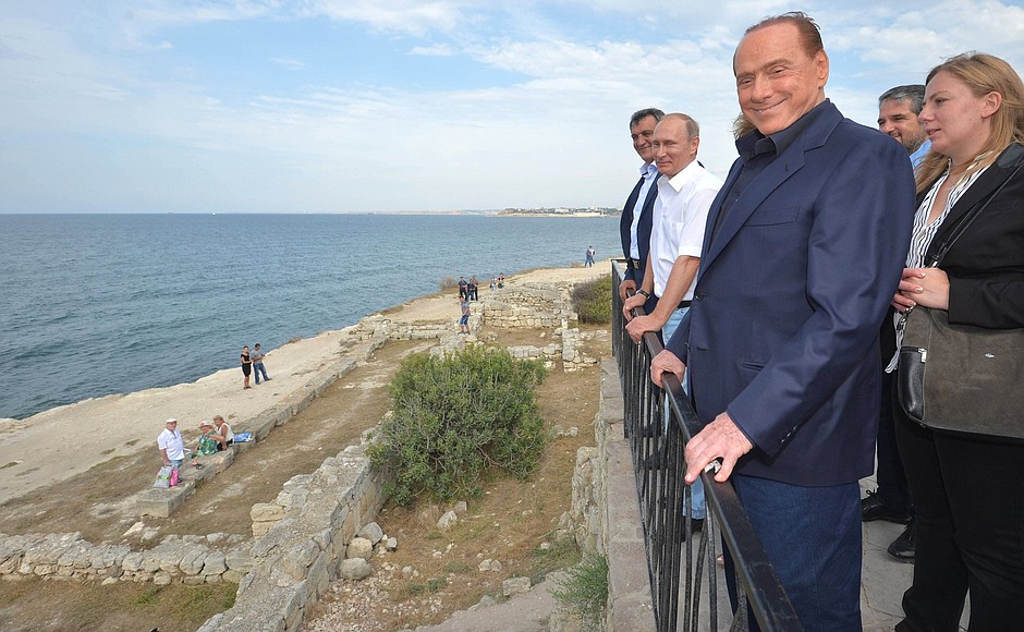 Touring the grounds of the Chersonesus Tavrichesky national preserve. With former Italian Prime Minister Silvio Berlusconi.