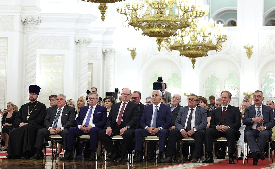 Participants in the ceremony for presenting the Hero of Labour medals and the Russian Federation National Awards.