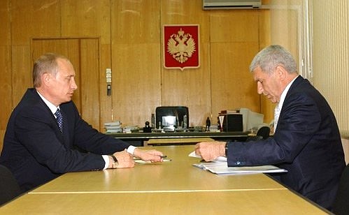 Рабочая встреча с губернатором Нижегородской области Геннадием Ходыревым.