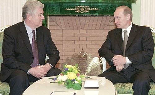 President Putin with President Vladimir Voronin of Moldova.
