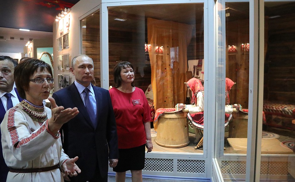 Во время посещения Национального музея Республики Марий Эл имени Т.Е.Евсеева.