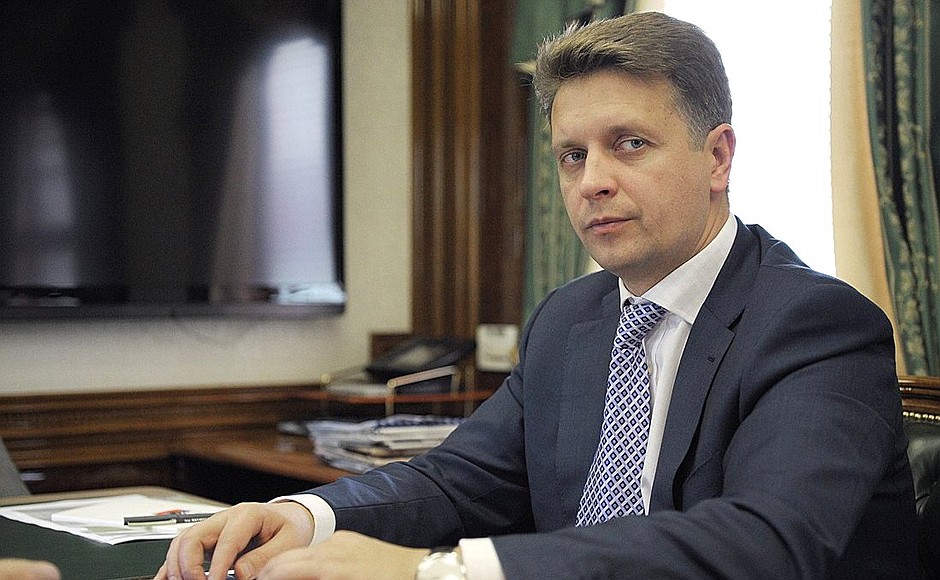 Transport Minister Maxim Sokolov at a meeting on developing the railway network.