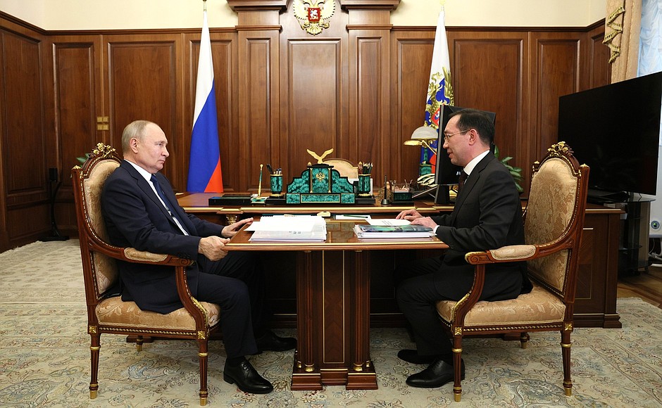 Встреча с главой Республики Саха (Якутия) Айсеном Николаевым.