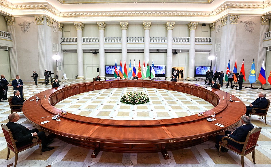 Informal meeting of the CIS heads of state.