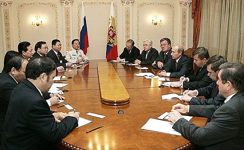 Российско-вьетнамские переговоры.