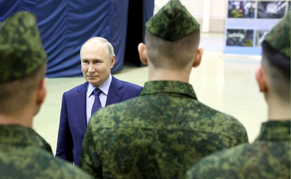 The President spoke with military pilots, now training at the Russian Federation Defence Ministry’s 344th Centre for Combat Employment and Retraining of Army Aviation Pilots.