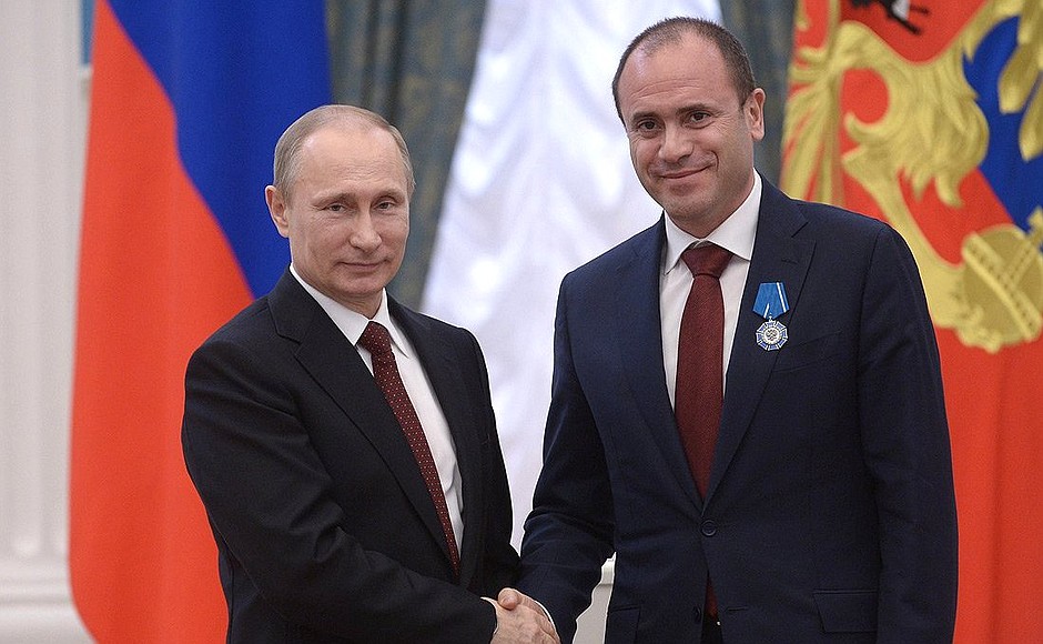 Presenting Russian Federation state decorations. President of the Russian Speed Skating Union Alexei Kravtsov is awarded the Order of Honour.