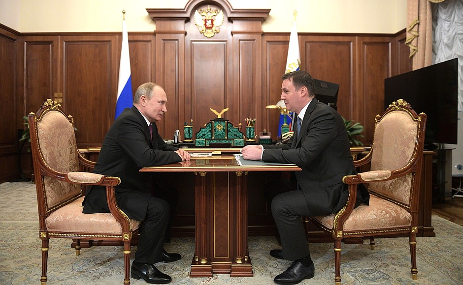 With Minister of Agriculture Dmitry Patrushev.