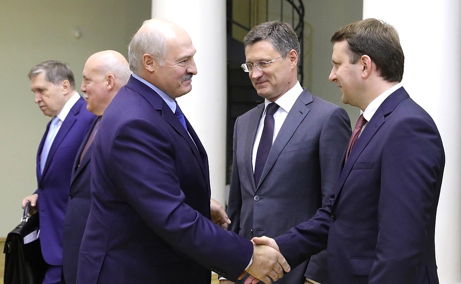 President of the Republic of Belarus Alexander Lukashenko (left) with Russia’s Energy Minister Alexander Novak and Economic Development Minister Maxim Oreshkin (right).
