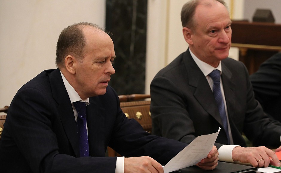 Director of the Federal Security Service Alexander Bortnikov (left) and Security Council Secretary Nikolai Patrushev at a meeting with permanent members of the Security Council.