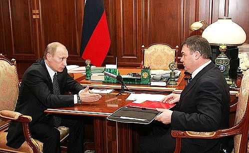 С Министром обороны Анатолием Сердюковым.