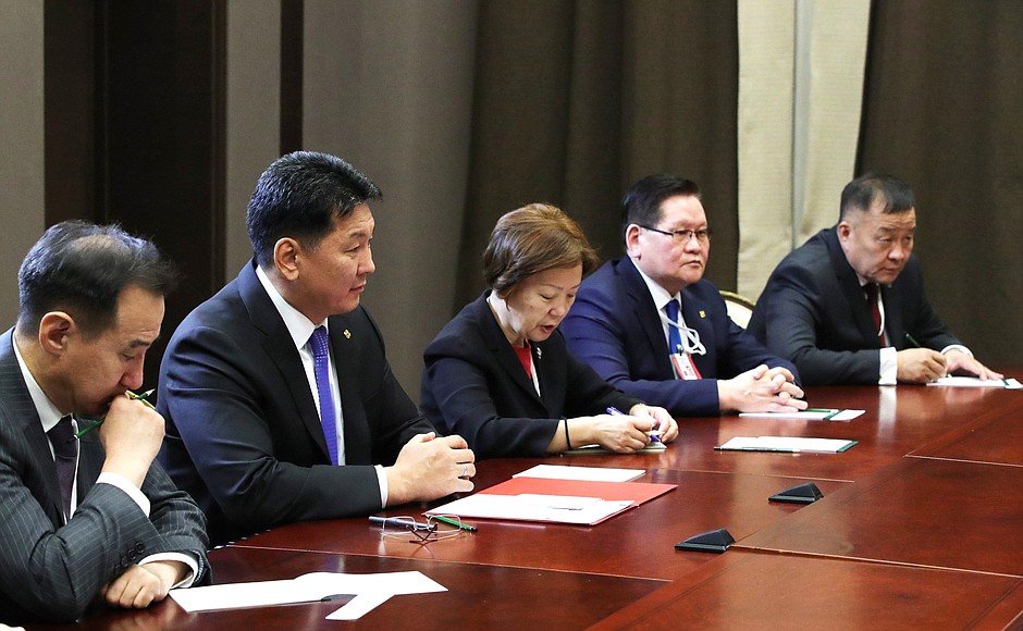 Meeting with Prime Minister of Mongolia Ukhnaagiin Khurelsukh.