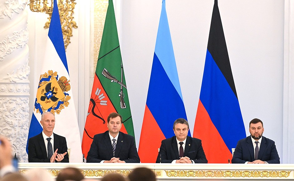 During the ceremony for signing the treaties on the accession of the DPR, LPR, Zaporozhye and Kherson regions to Russia. From left to right: Head of the Kherson Region Vladimir Saldo, Head of the Zaporozhye Region Yevgeny Balitsky; Head of the Lugansk People's Republic Leonid Pasechnik, Head of the Donetsk People's Republic Denis Pushylin.