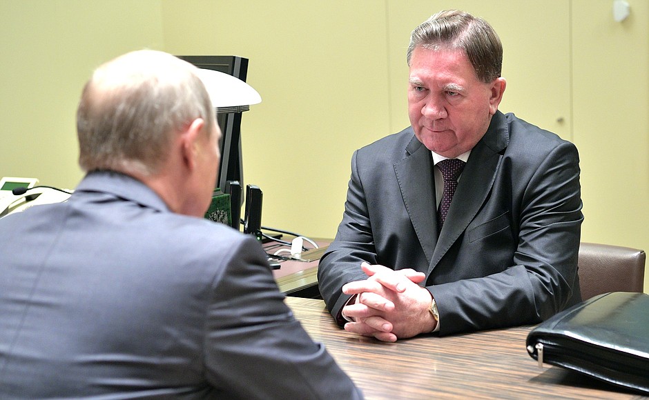 With Kursk Region Governor Alexander Mikhailov.