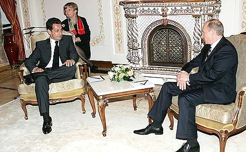 С Президентом Франции Николя Саркози.