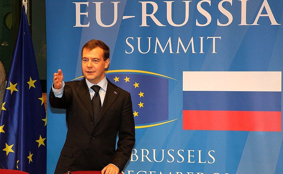 Перед началом пленарного заседания участников встречи на высшем уровне Россия – Европейский союз.