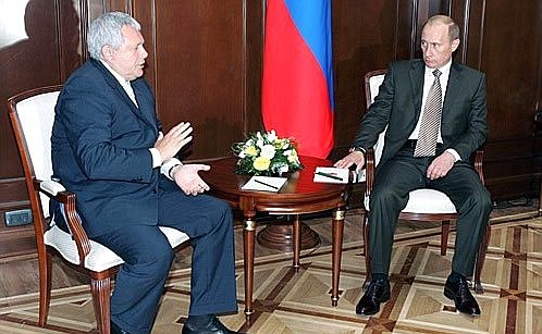 С губернатором Самарской области Константином Титовым.