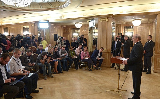 Ответы на вопросы журналистов по итогам визита в Италию \u2022 Президент России