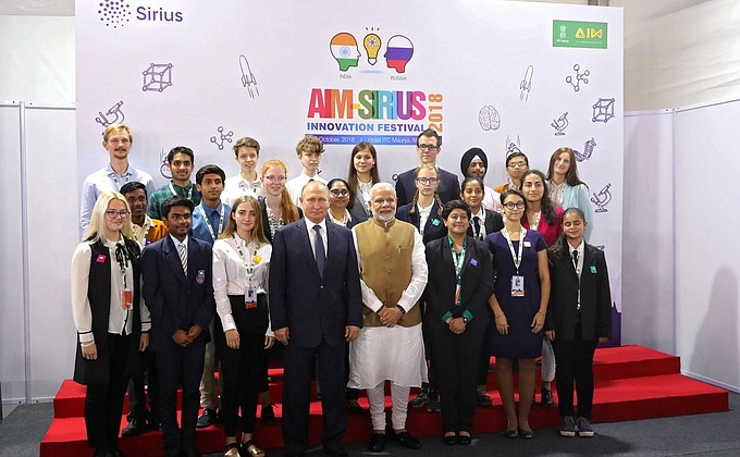 With students of the Russian Sirius educational centre and gifted Indian children.