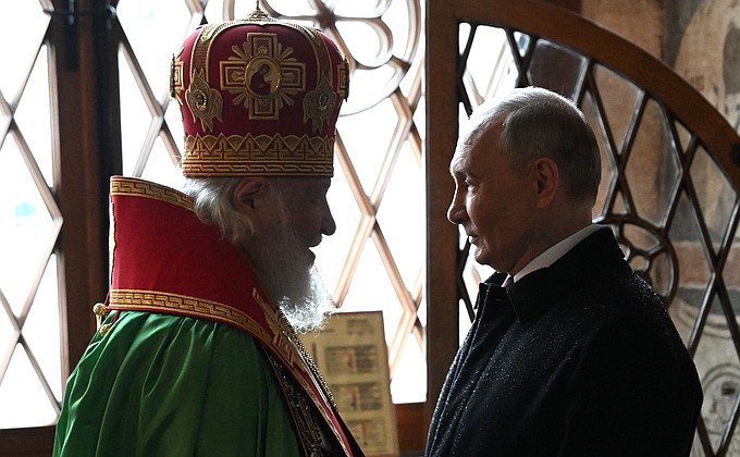 Благодарственный молебен в Благовещенском соборе Кремля. C Патриархом Московским и всея Руси Кириллом.