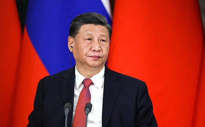 Президент России и Председатель КНР сделали заявления для прессы.