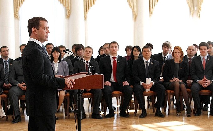 Meeting with young parliamentary deputies.