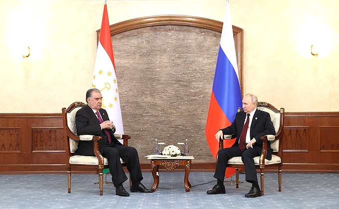 Встреча с Президентом Таджикистана Эмомали Рахмоном.