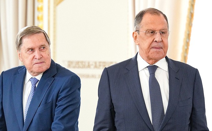 Before the Russia-Ethiopia talks. Aide to the President Yury Ushakov (right), Foreign Minister of Russia Sergei Lavrov.
