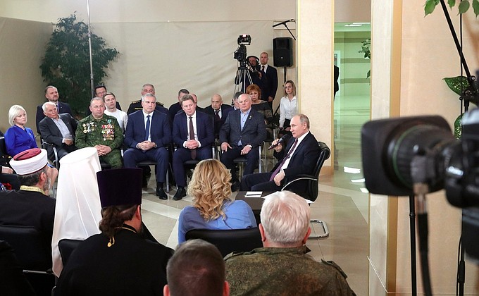 Встреча с представителями общественности Республики Крым и Севастополя.