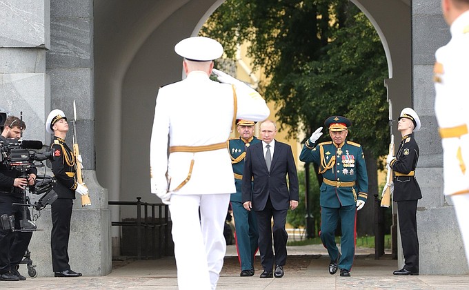 Main Naval Parade. With Defence Minister Sergei Shoigu.