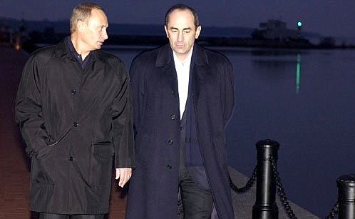 Прогулка по набережной с Президентом Армении Робертом Кочаряном.