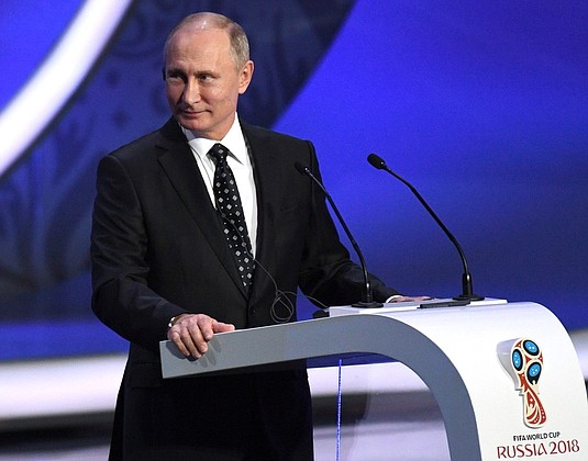 Во время финальной жеребьёвки чемпионата мира по футболу ФИФА 2018 в России.