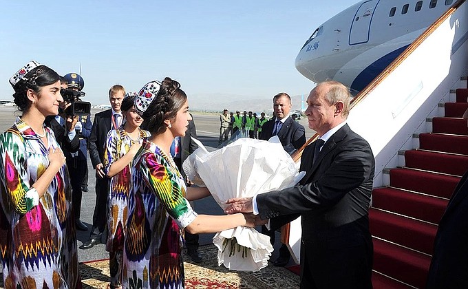 Arrival to Dushanbe.