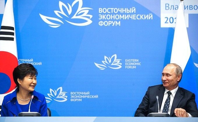 Заявления для прессы по завершении переговоров президентов России и Республики Корея.