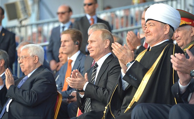 With President of Palestine Mahmoud Abbas (left) and Chairman of the Russian Council of Muftis Ravil Gainutdin at the opening of Moscow’s Cathedral Mosque after reconstruction.
