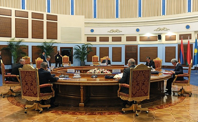 Заседание Совета коллективной безопасности Организации Договора о коллективной безопасности в узком составе.