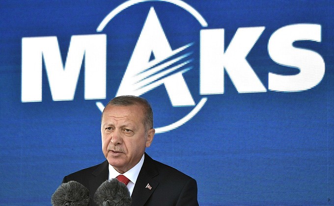 Президент Турции Реджеп Тайип Эрдоган на открытии 14-го Международного авиационно-космического салона «МАКС».