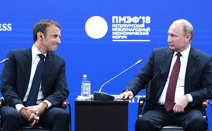 Vladimir Putin and President of France Emmanuel Macron took part in the Russia-France Business Dialogue panel discussion.