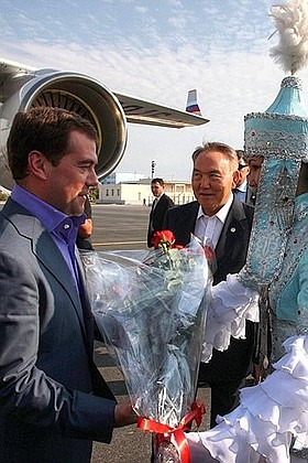 With President of Kazakhstan Nursultan Nazarbayev during greeting ceremony at the airport.