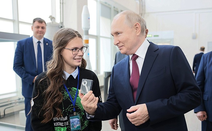 Before inspecting the Vostochny Cosmodrome, Vladimir Putin had a conversation with Mariya Andreyeva, a schoolgirl who is engaged in developing space satellites together with Classical Lyceum No 1 in Rostov-on-Don.